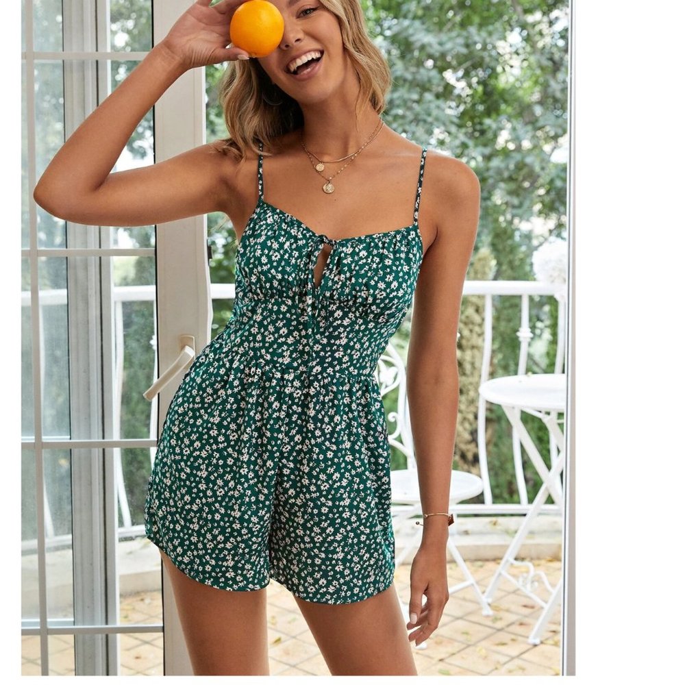 Tie Neck Ruched Bust Ditsy Floral Romper